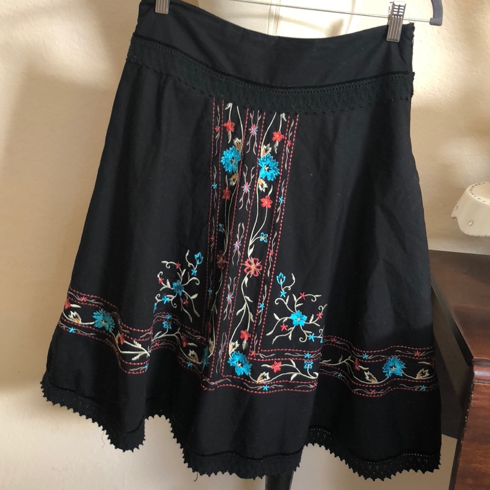 Willi‎ smith embroidered knee length skirt